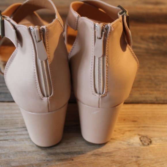 Dream Pairs Shoes - DREAM PAIRS Nude Elastic Ankle Strap Open Toe Platform Wedge Sandals 11 EUC